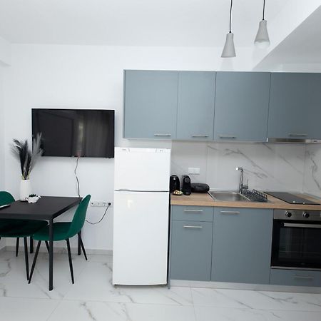 E&S Balaska Apartments Kavála ภายนอก รูปภาพ